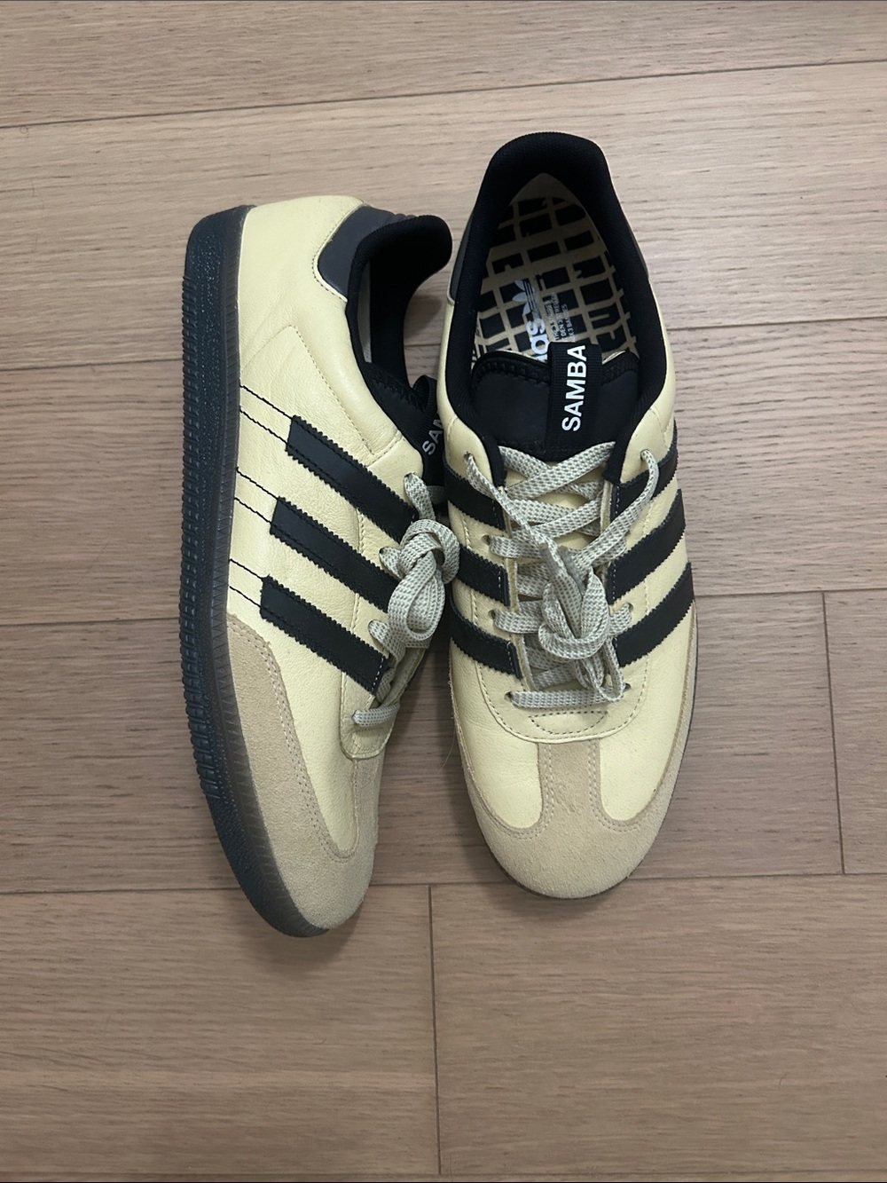 adidas Samba Men's Sneakers in Pale Yellow and Black